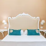 Gentile Suite&spa Vomero 4*