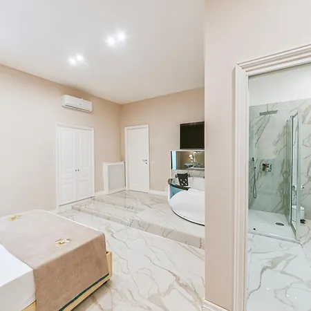 Gentile & Vomero 4* Neapol