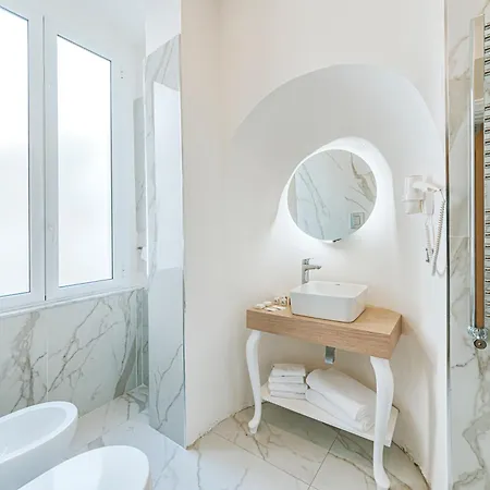 Gentile Suite&spa Vomero 4* Neapel